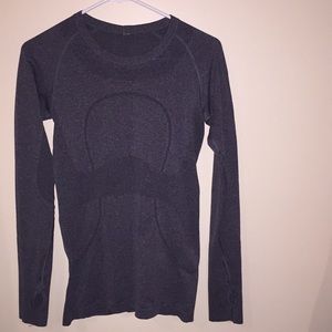 Lulu Lemon Swiftly Tech Long Sleeve